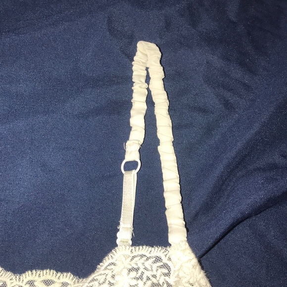 American Eagle Lace Tank - Picture 3 of 6